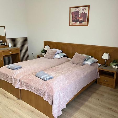 Brookforest Apartman Hajdúszoboszló Kültér fotó