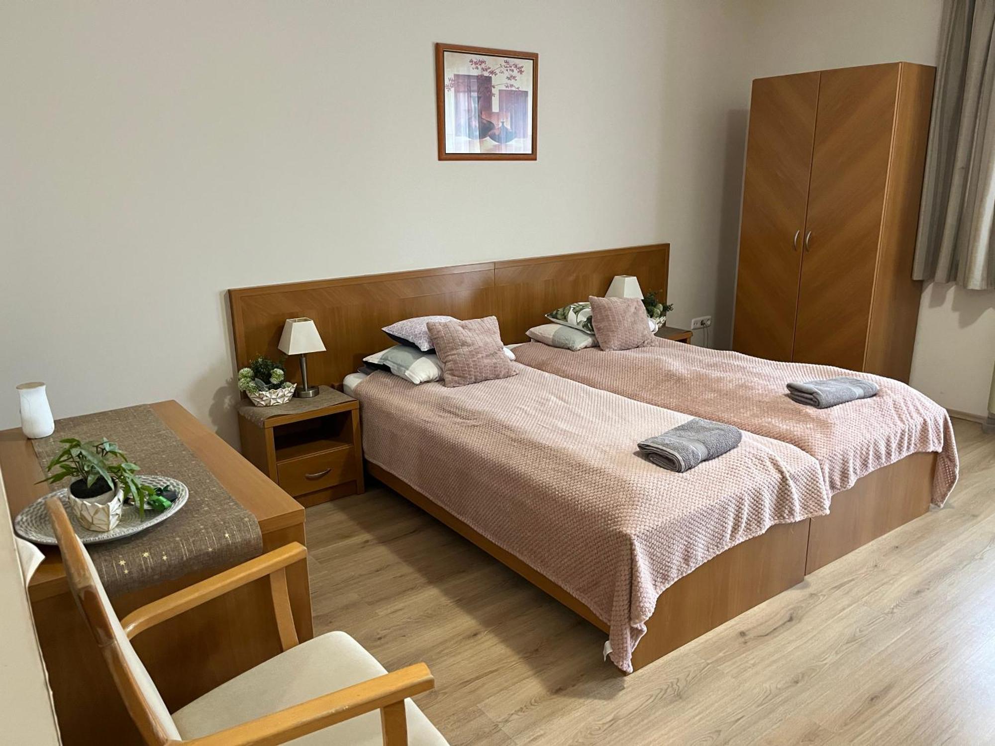 Brookforest Apartman Hajdúszoboszló Kültér fotó